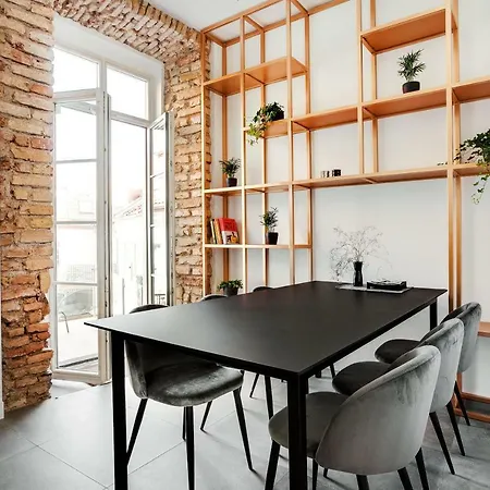 Apartment Eos Old Town By Houseys