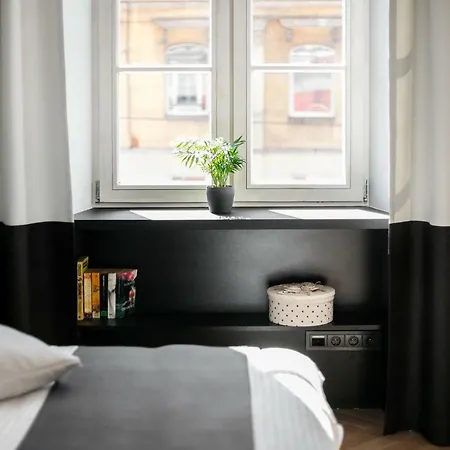 Eos Old Town By Houseys Apartment *