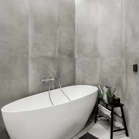 Apartment Eos Old Town By Houseys