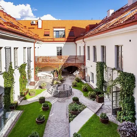 Apartment Eos Old Town By Houseys Vilnius