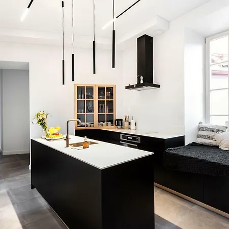 Eos Old Town By Houseys Vilnius